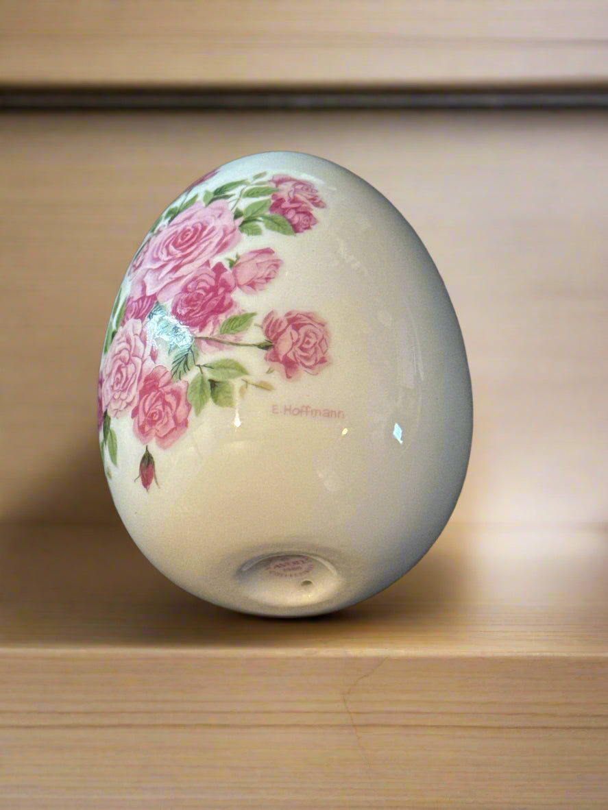 Beautiful Vintage 1988 Avon 3" Porcelain Easter Egg Summer's Roses Excellent Condition