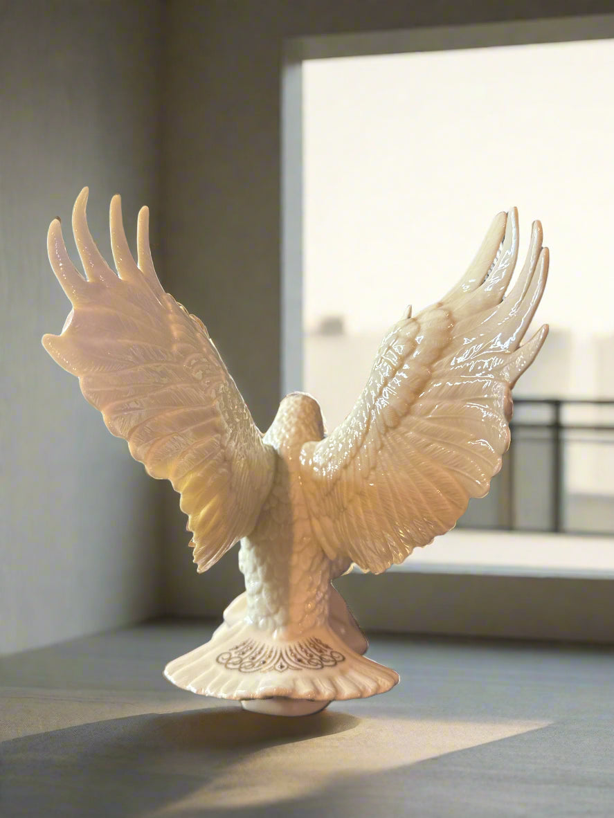 Lenox China Jewels Collection Statement Eagle Large Porcelain Ivory Gold Small Chip