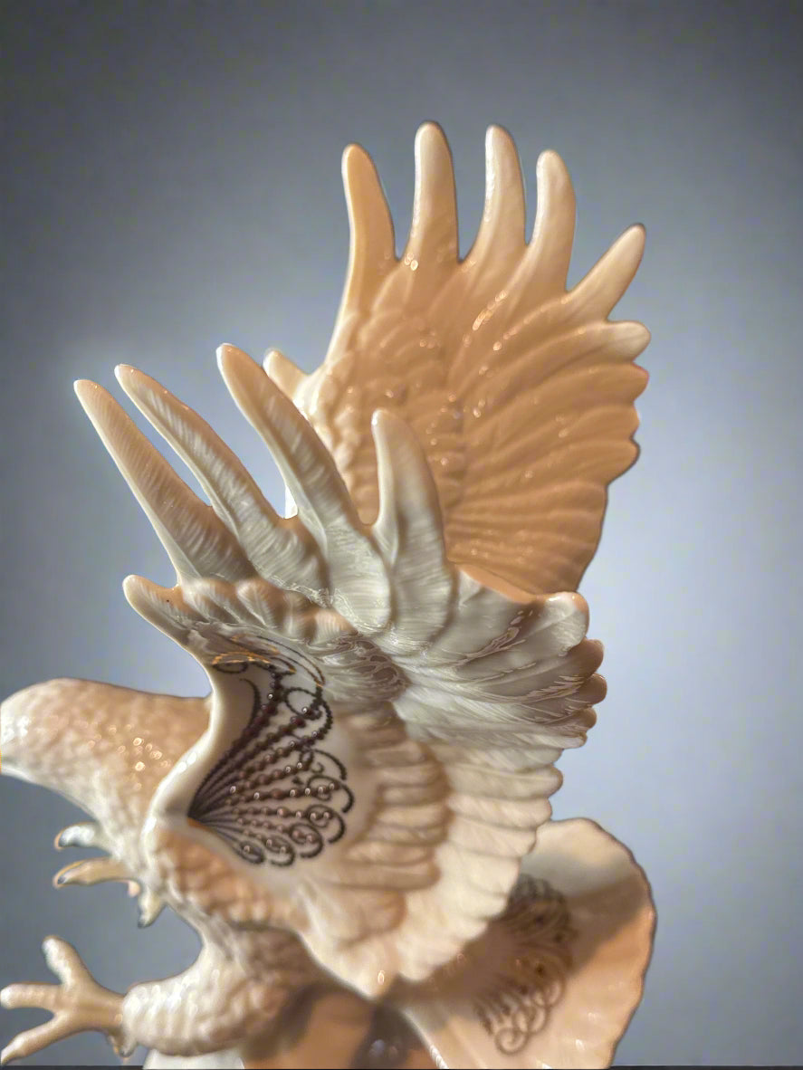 Lenox China Jewels Collection Statement Eagle Large Porcelain Ivory Gold Small Chip