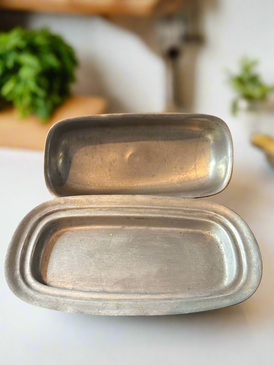 Reed & Barton Pewter Butter Dish With Cover 7.5" Long P405
