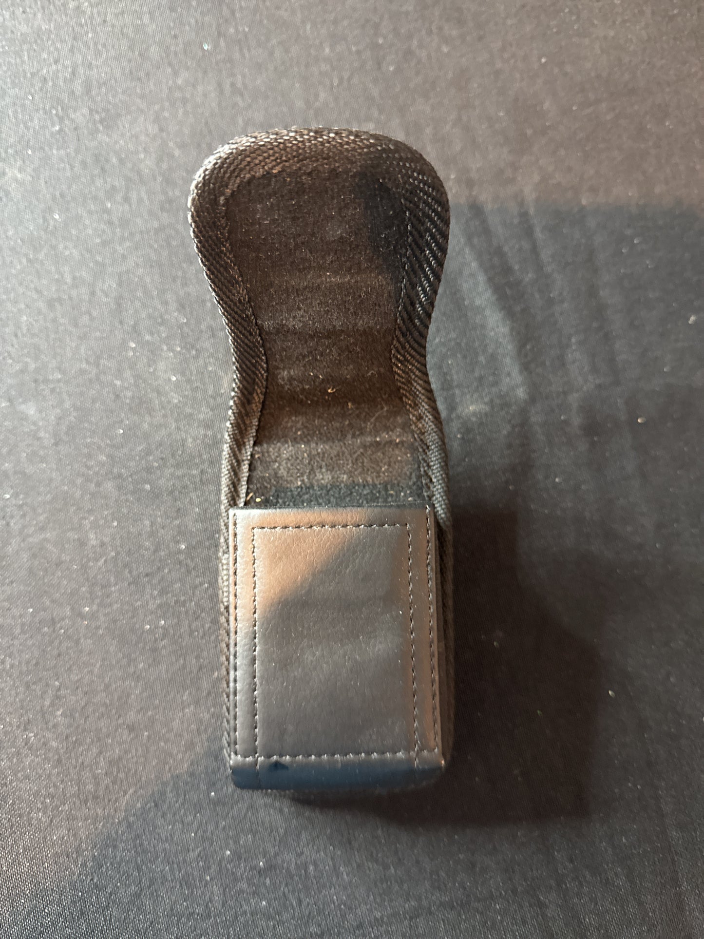 New Flip Phone Or Small Electronic Device Holds 4" Tall x 2.5" Wide Leather Case Magnetic Close