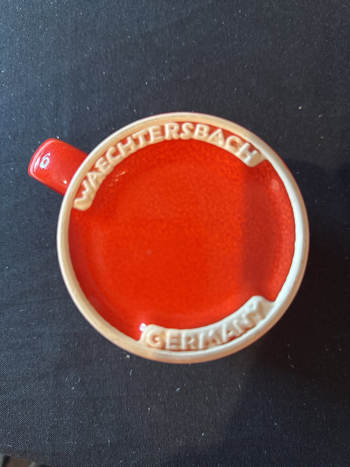 Christmas Cats in Window Waechtersbach Red Coffee Mug Cup Germany Tree & Stars 3.75" Tall