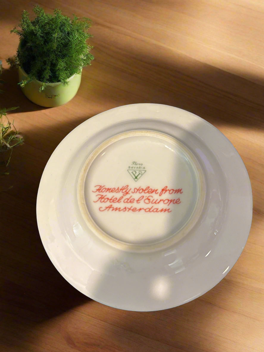 Hotel Del'Europe Amsterdam Trinket Dish Ashtray "Honestly Stolen" Ad Souvenir 4 1/8" Wide