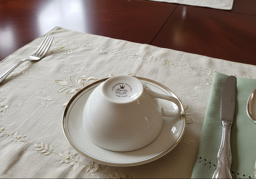 Golden Elegance by Royalton China Co. Tea Coffee Cup & Saucer 1 7/8" Tall x 4" Across