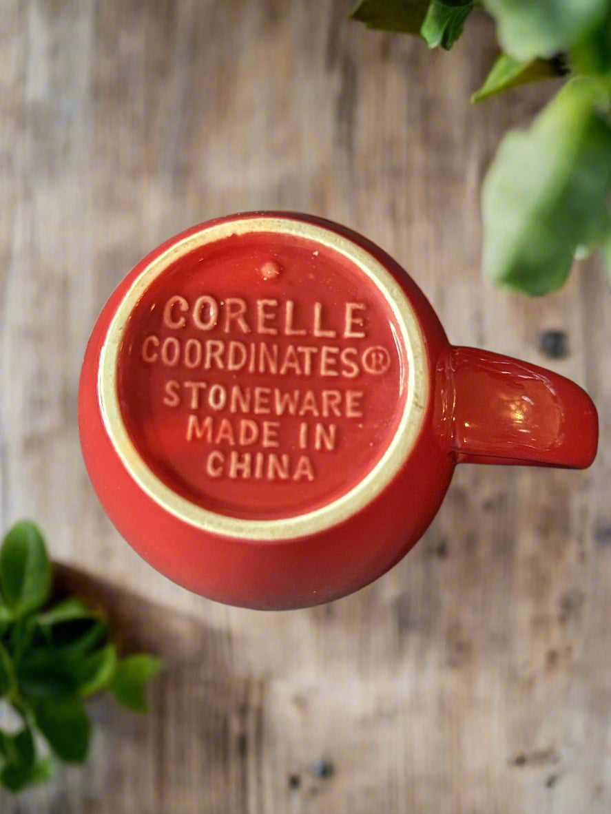Corelle Stoneware 10oz Red Coffee Mugs Cups 4" Tall x 3 3/8" Wide at Rim