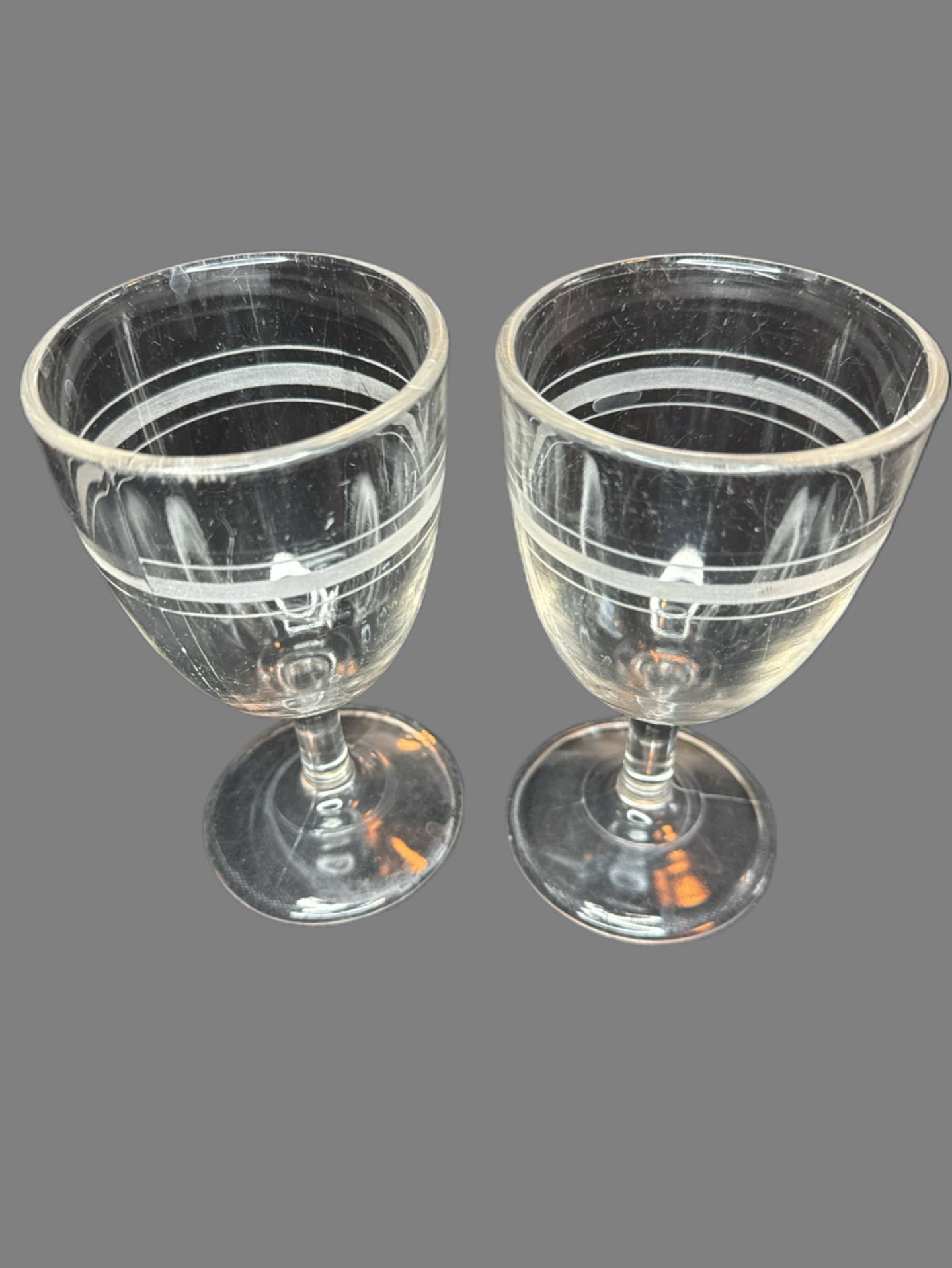Pair of Bar Glasses Wine Glasses 6"