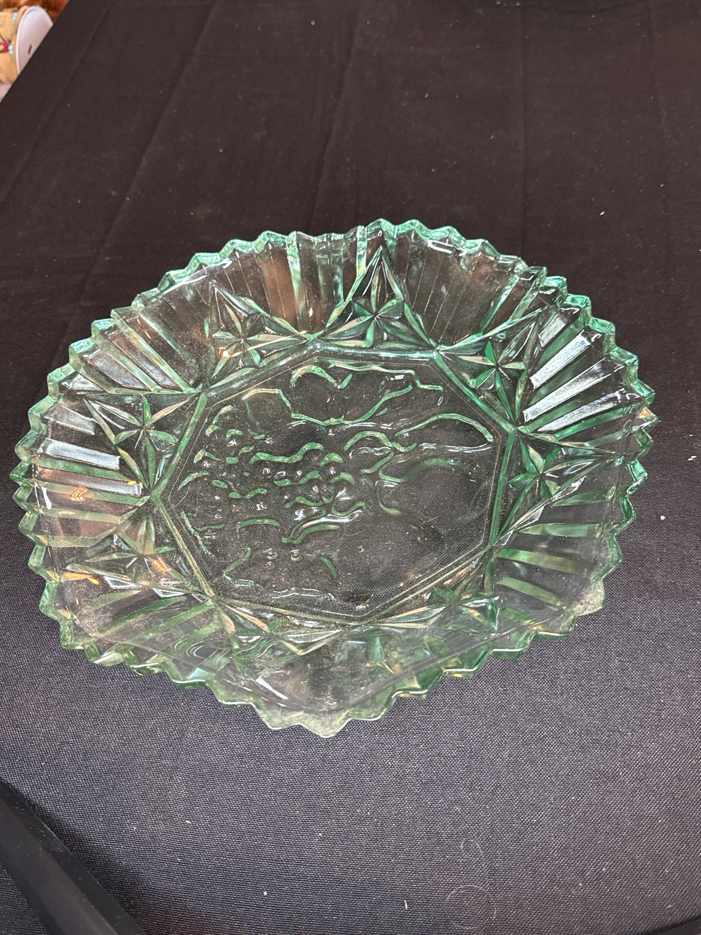 Vintage Federal Glass Pioneer Green Carnival Glass Bowl Ruffled Fruit 11" USA