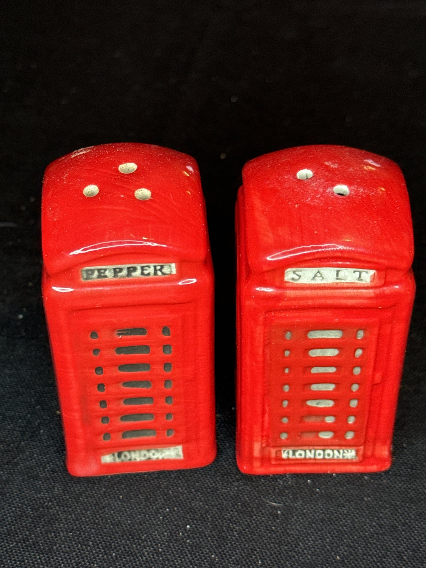 London Red Telephone Phone Box Salt and Pepper Shakers London Souvenir Gift