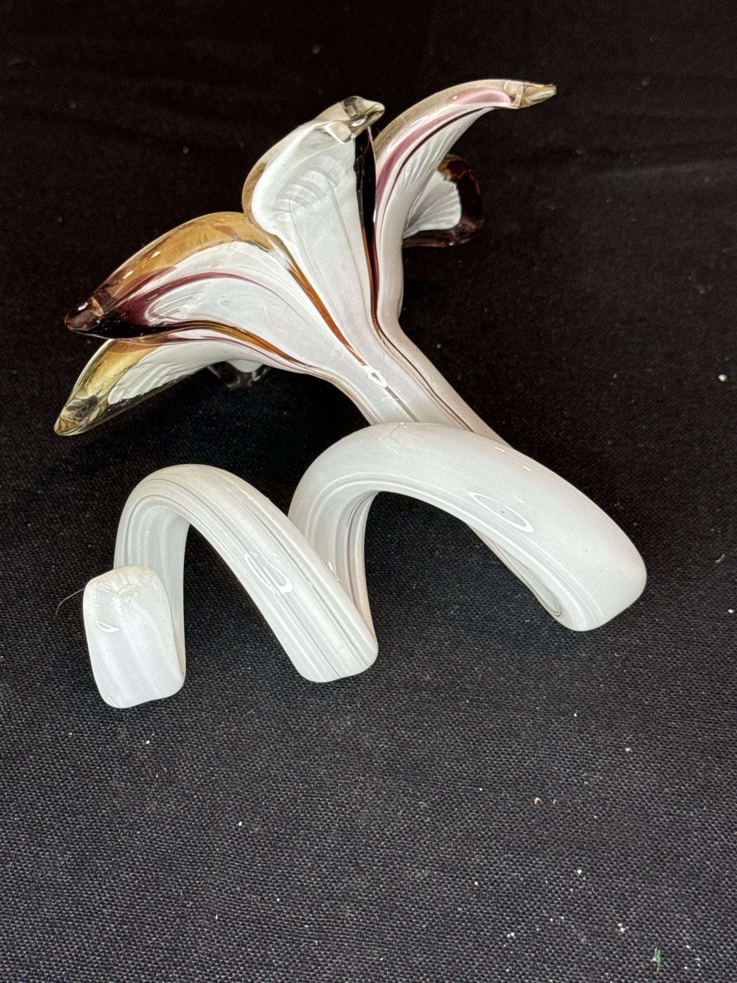 Murano 5.5" Blown Stretched Art Glass 6 Petal Flower Burg Tan White Curly