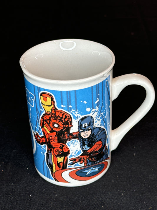 Marvel Avengers Decorative Coffee Mug Cup Frankford Candy 2012