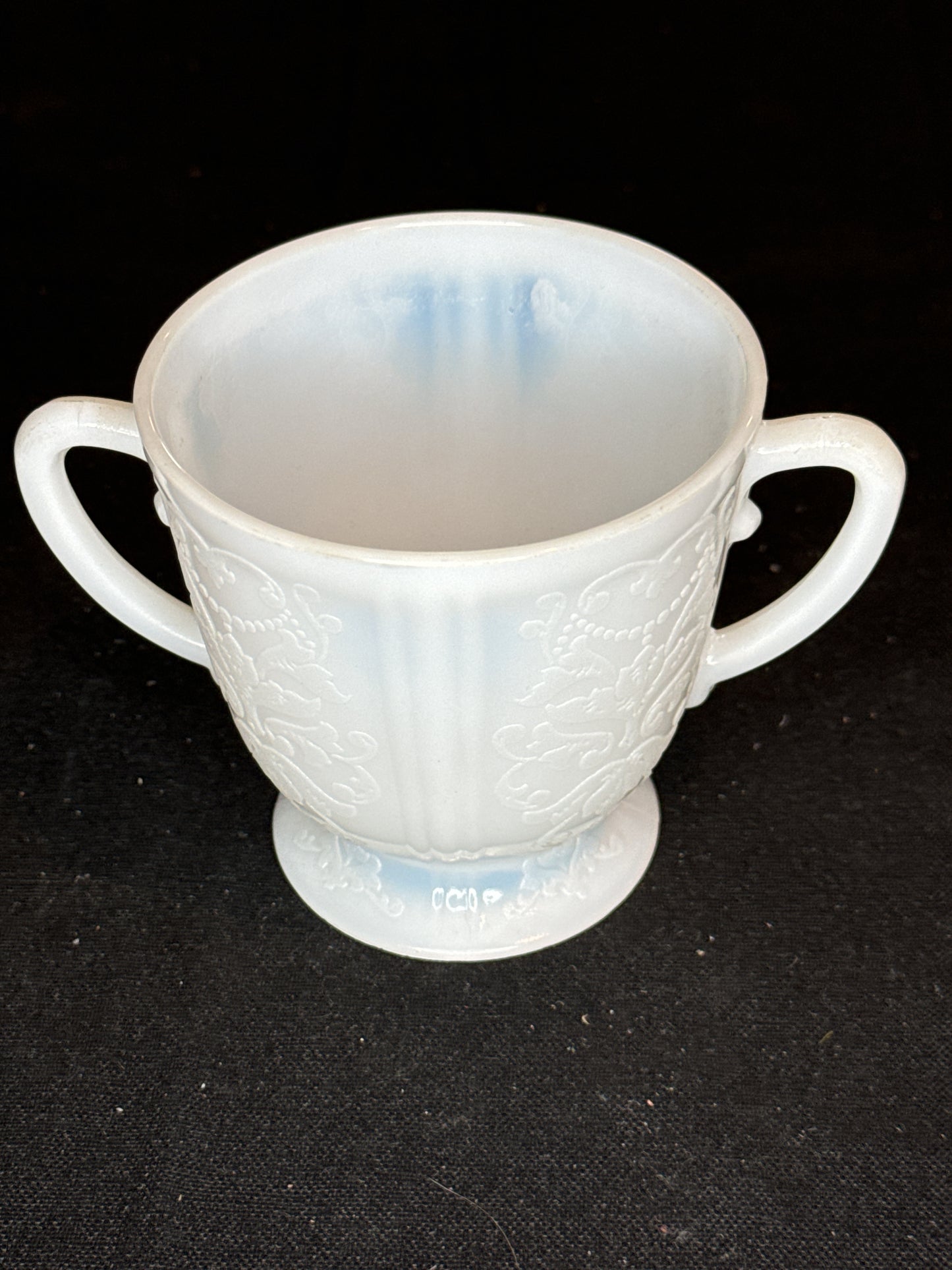 White American Sweetheart Depression Glass Sugar Bowl