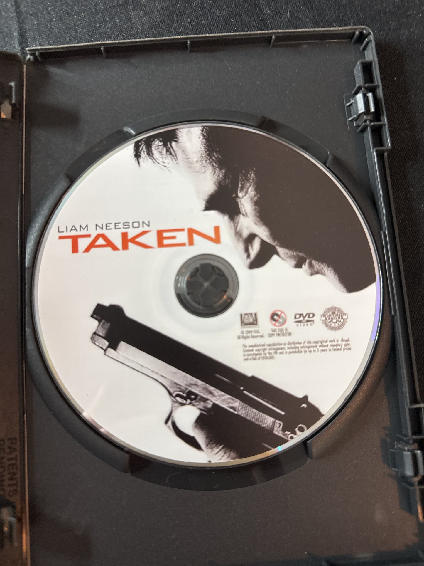 Taken Extended Cut DVD