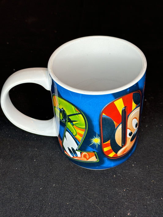 Jerry Leigh Disney 2012 Orlando FL Mickey Donald Pluto Goofy Coffee Mug Cup