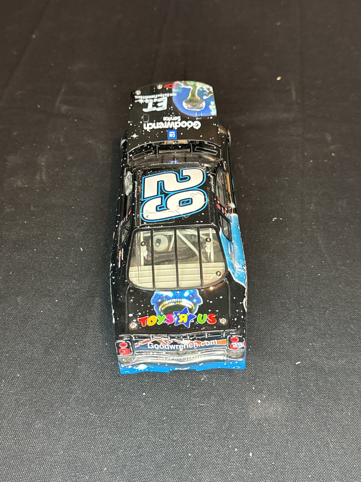 Action Collectables 1:24 Scale Stock Car Kevin Harvick E.T. 20th Anniversary NASCAR