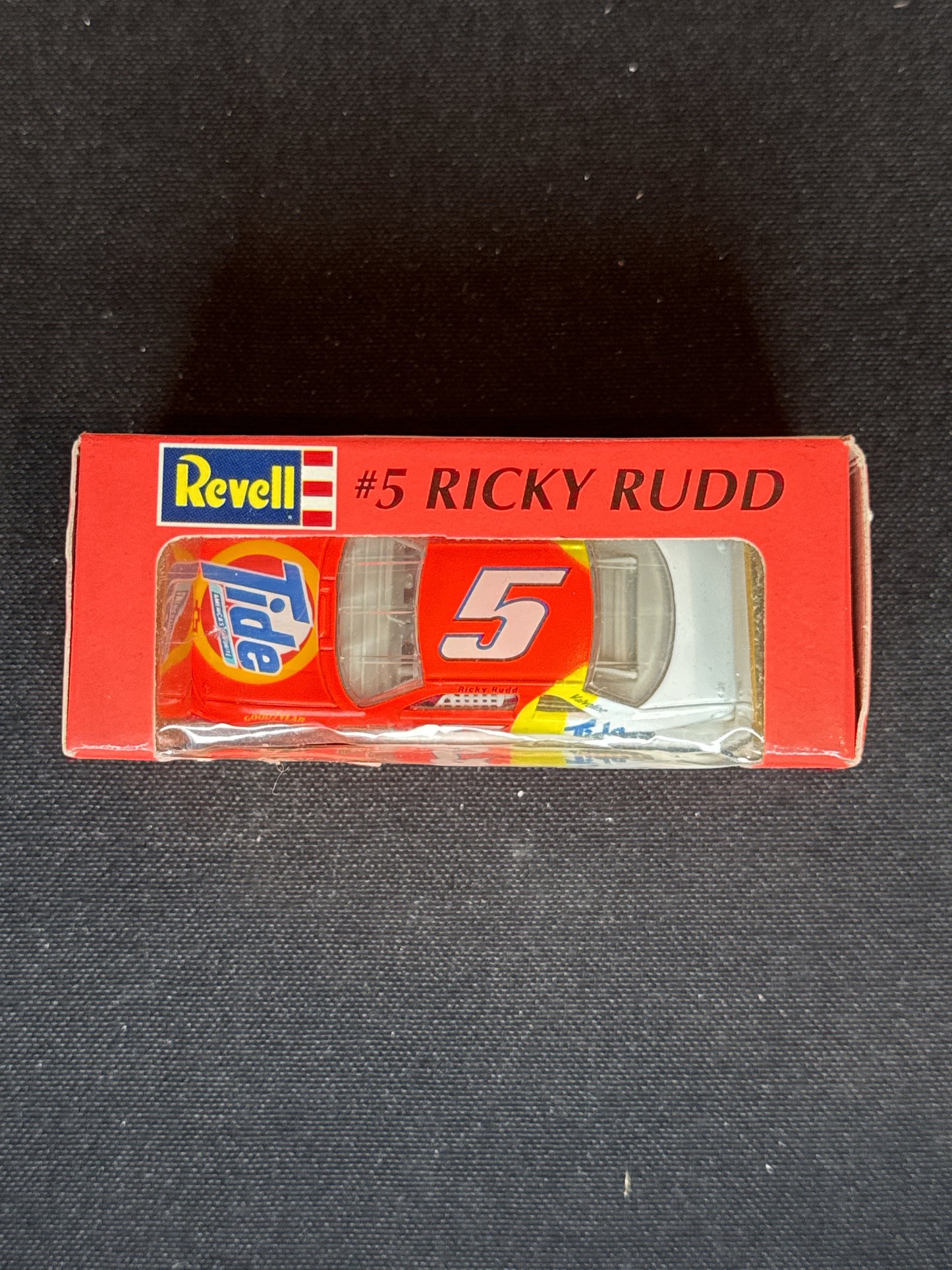 Ricky Rudd Diecast Car #5 Tide Lumina NASCAR Revell NIB