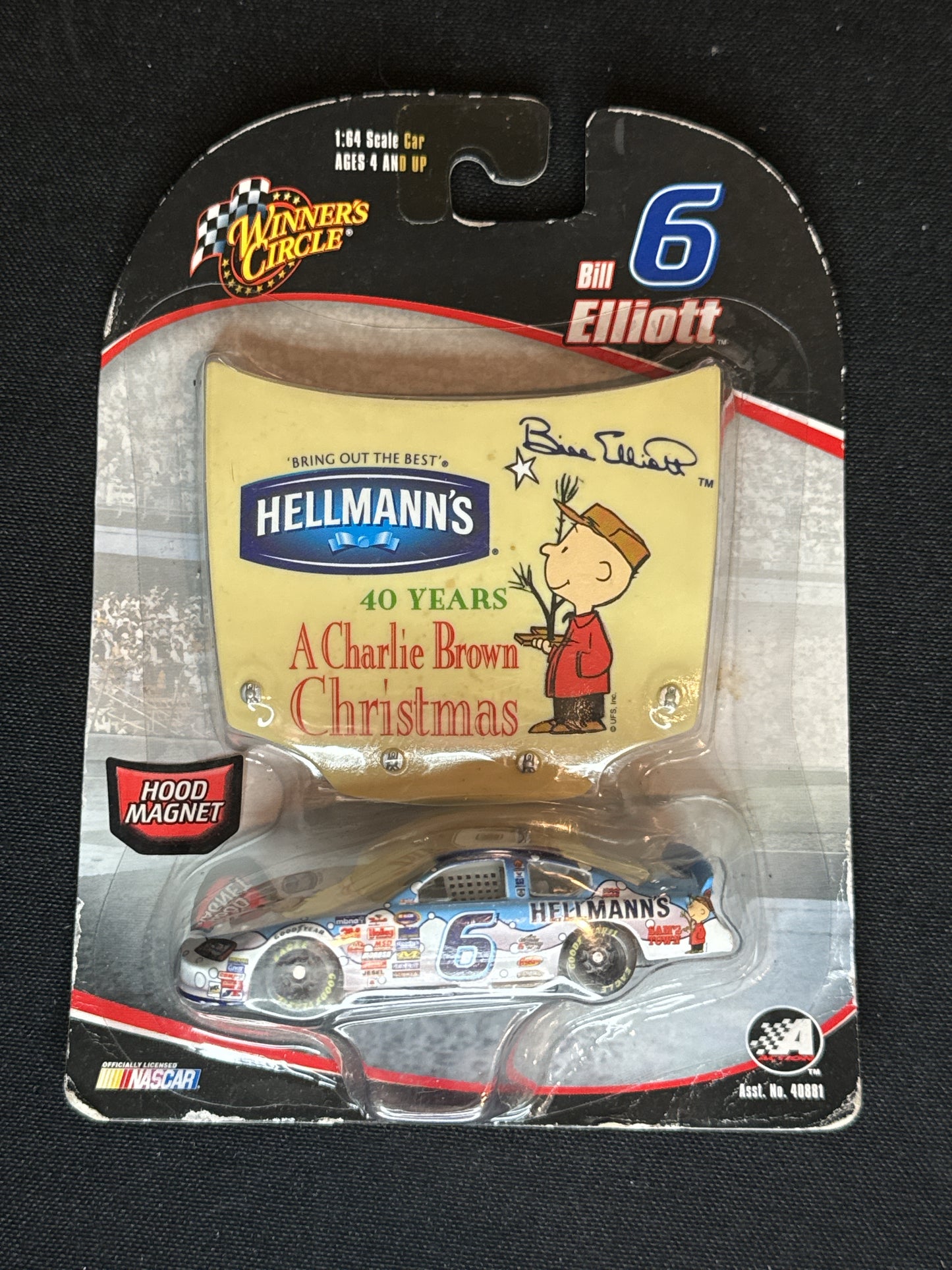 Winner's Circle Bill Elliott #6 1:64 Diecast Car w/ Charlie Brown Christmas Hood Magnet