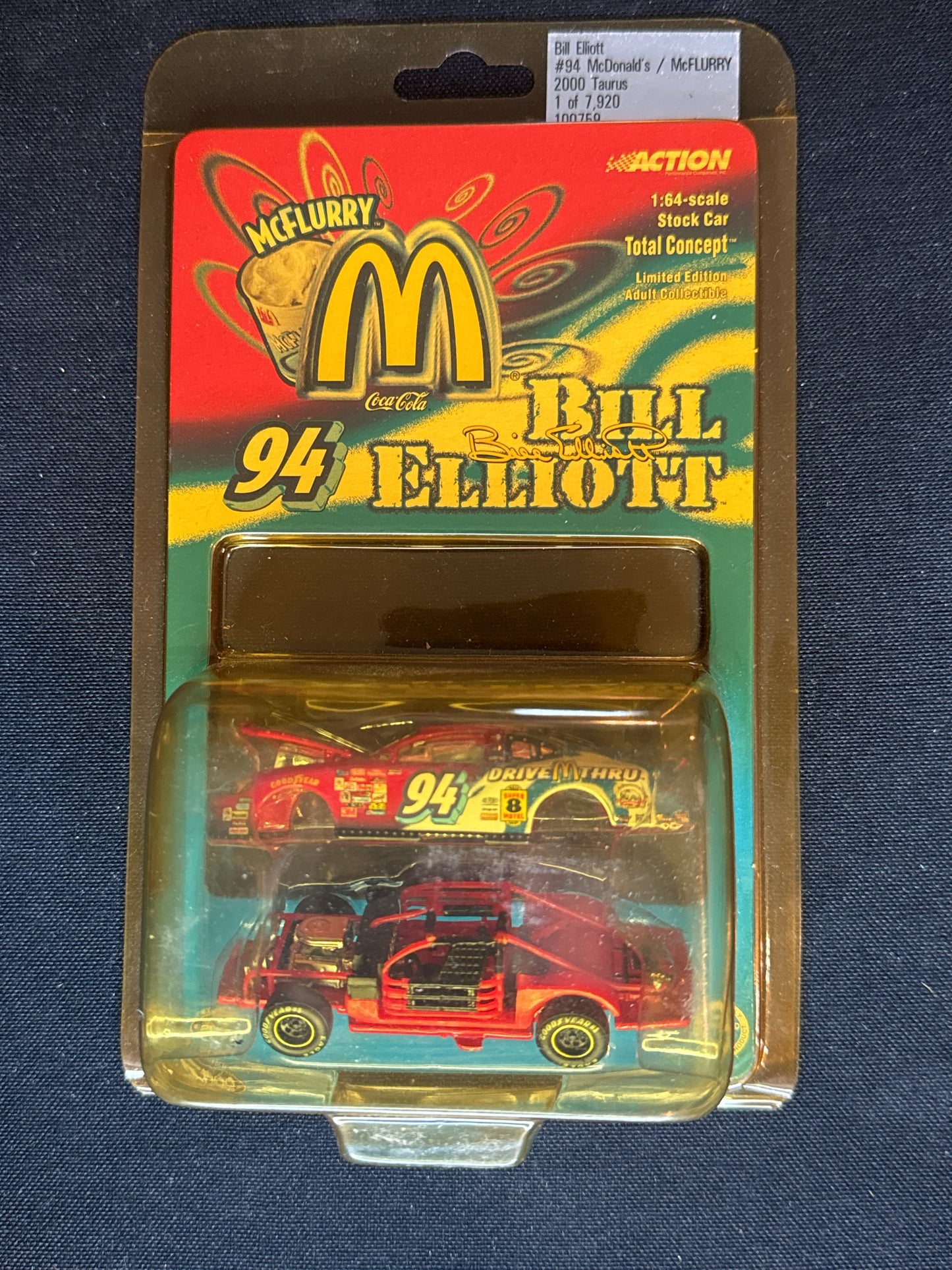 NASCAR Bill Elliott #94 McDonald's McFlurry 2000 Taurus Stock Car 1:64 Diecast Removable Frame