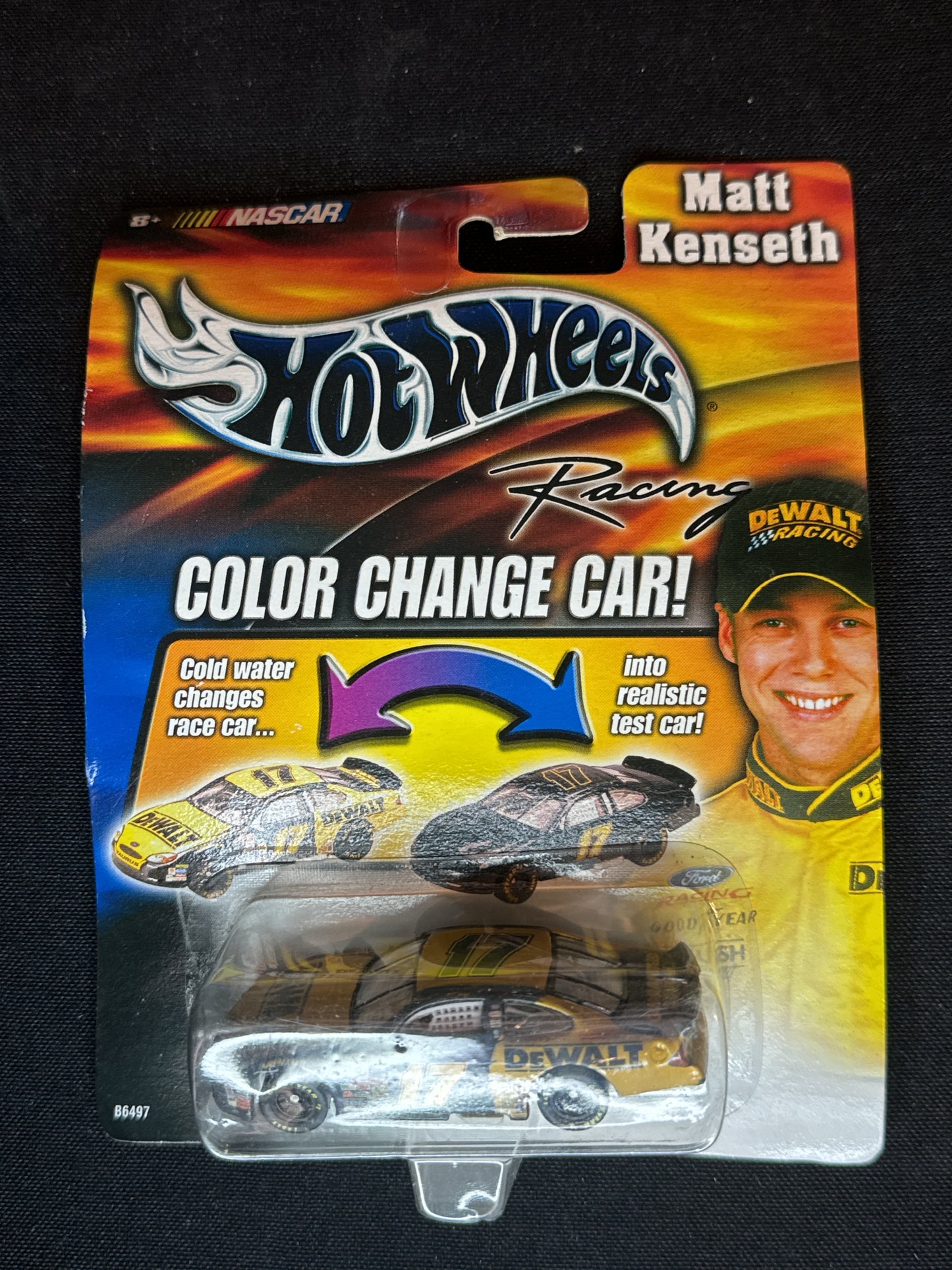 Hot Wheels Racing Color Changers Matt Kenseth #17 DeWalt NIB