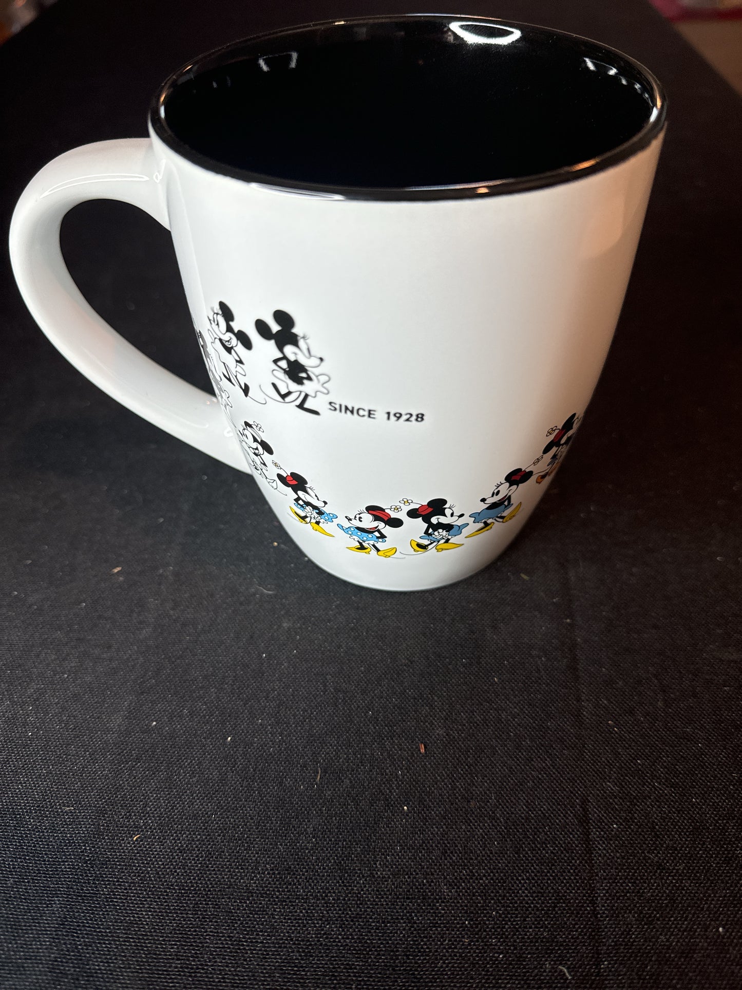 Disney Minnie Mouse Large Coffee Mug Black Interior 25oz Ceramic New