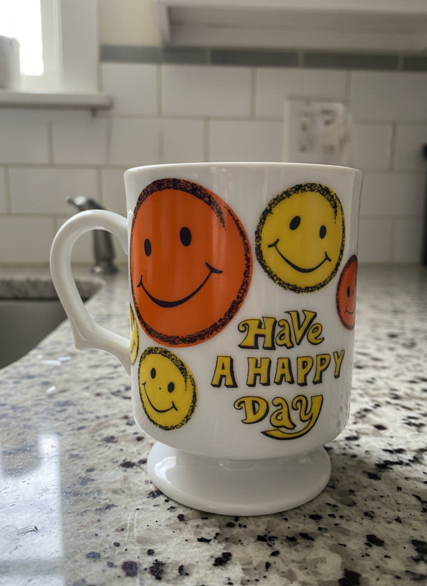 Vintage Rare 1960's Have a Happy Day Smug Mug 44/320 Footed 3 7/8" Tall