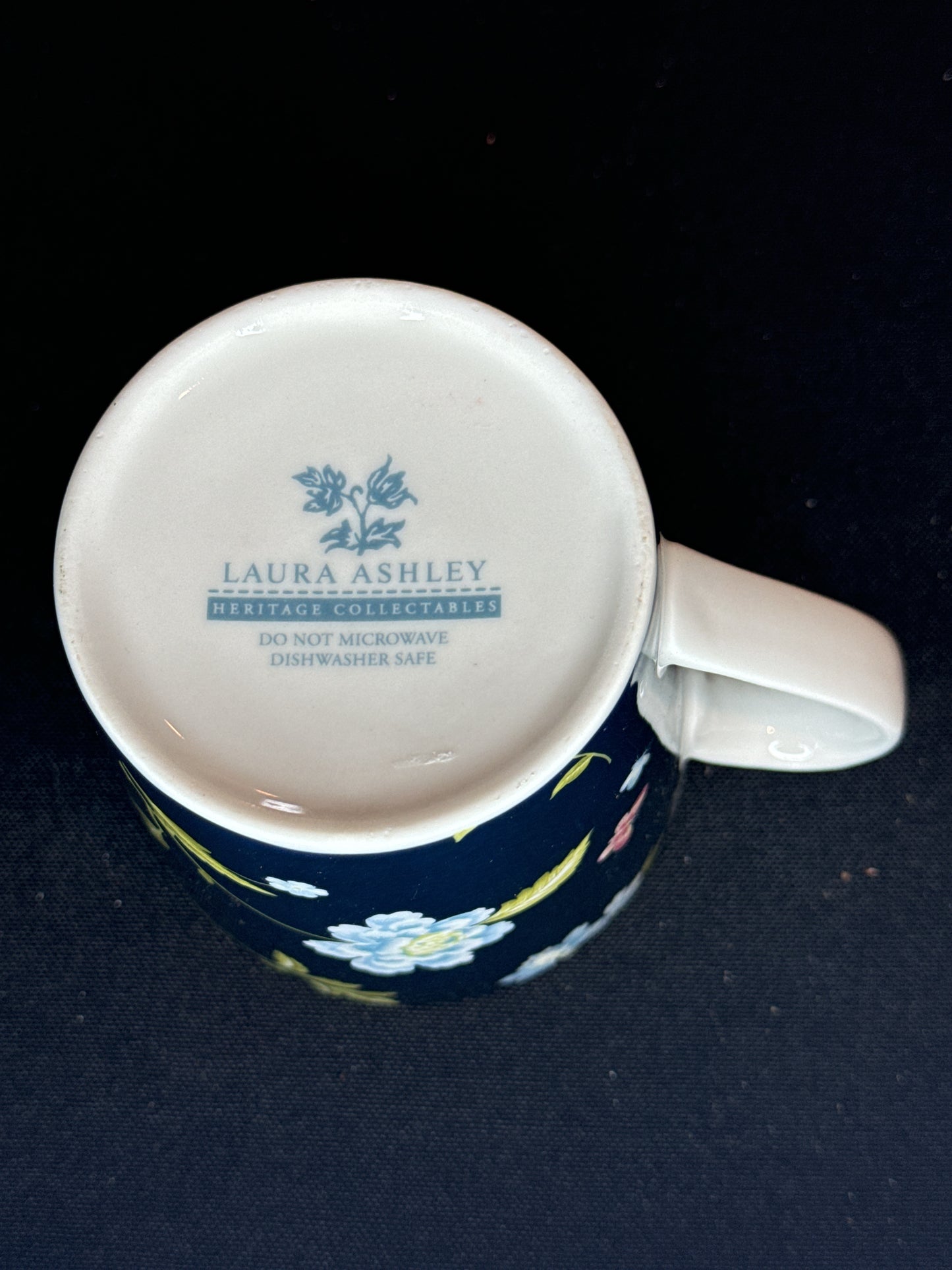 Laura Ashley Heritage Midnight Uni Mug 10oz New Inventory