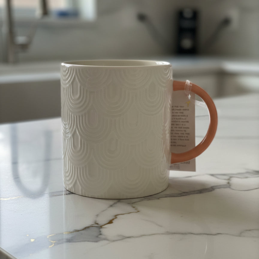 Papyrus Pink Interior Express Beautifully Scalloped Ivory New Coffee Cup Mug 4 1/8" Tall