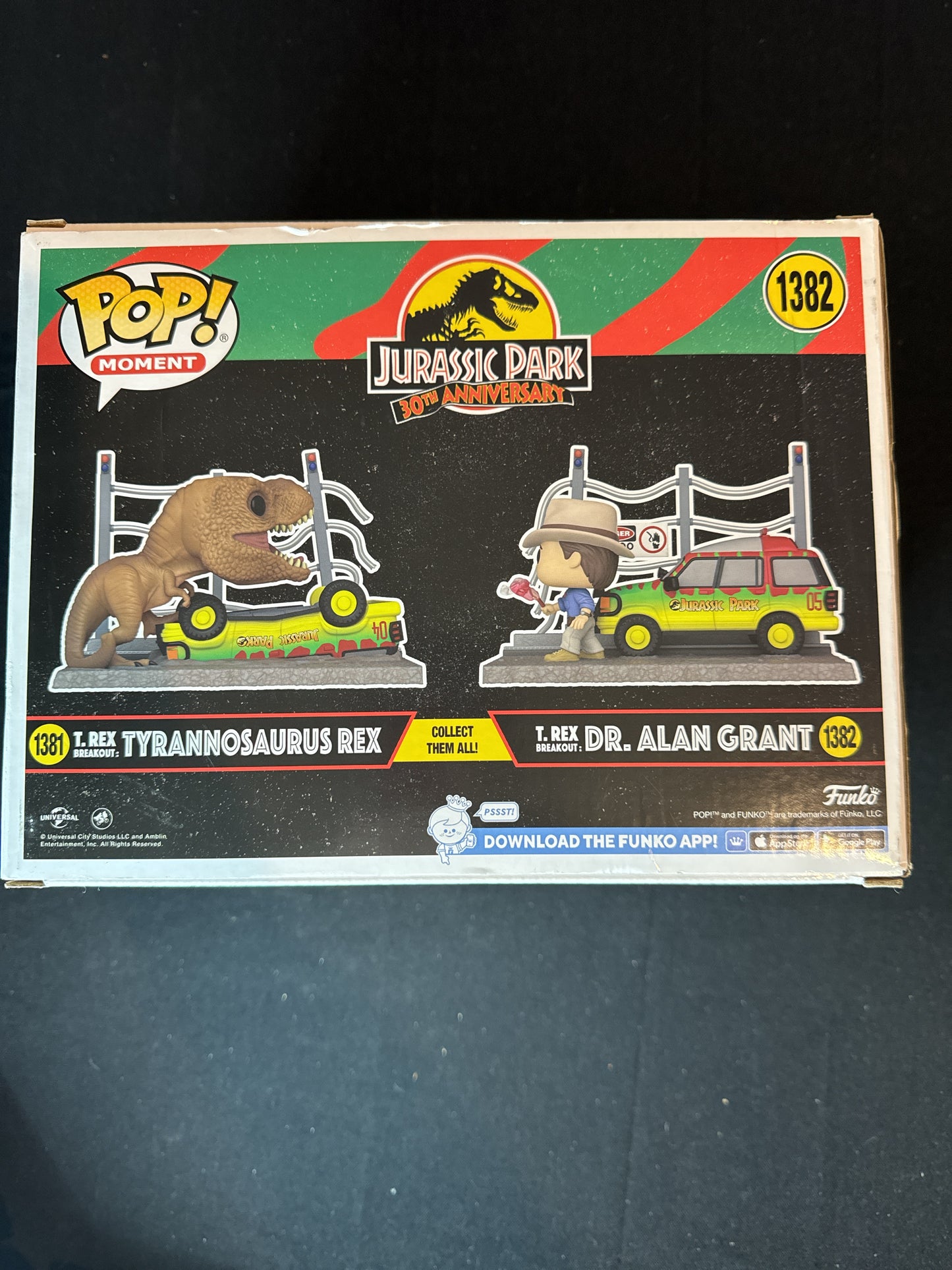 Funko Pop! Moments: Jurassic Park - T.Rex Breakout: Dr. Alan Grant - 1382 NIB