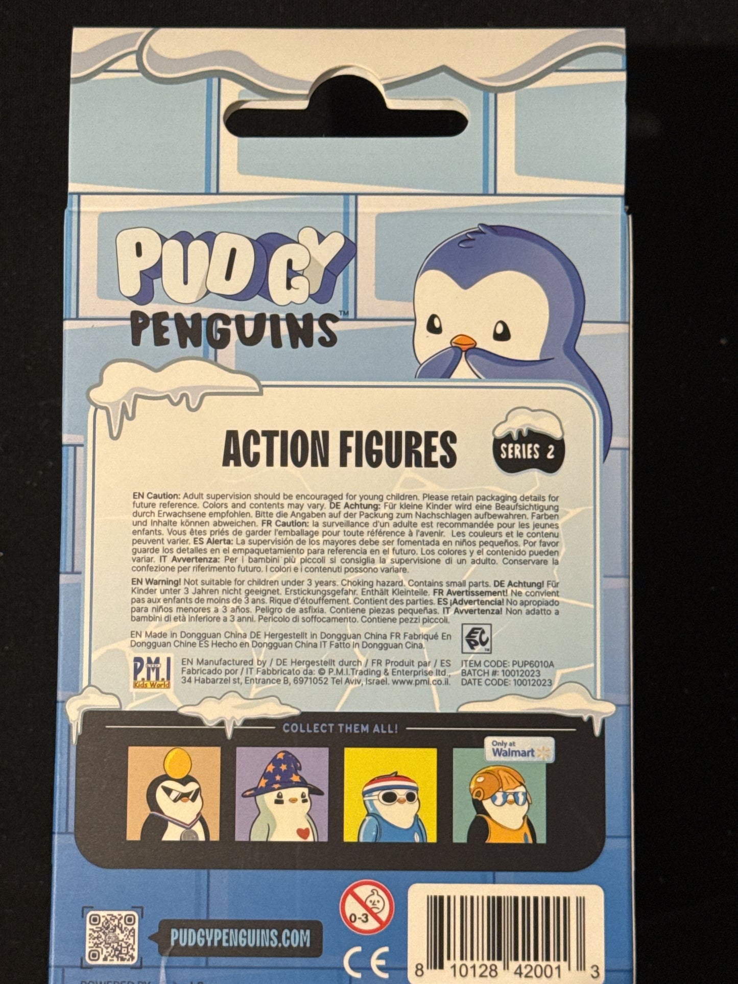 Pudgy Penguins Figures Gold Ball on Head Medal New in Box