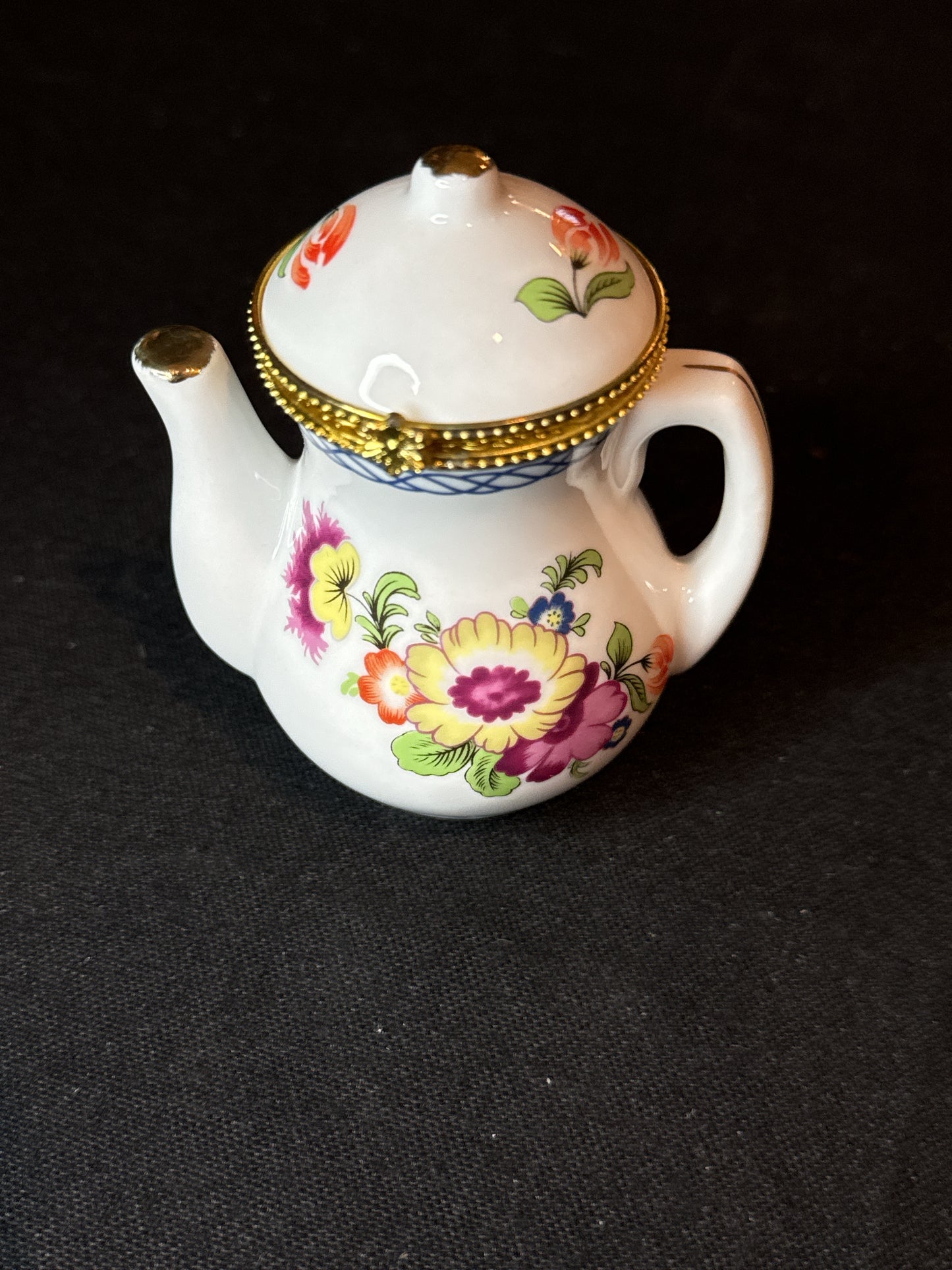 Vintage Porcelain Teapot Trinket Box 4" Tall