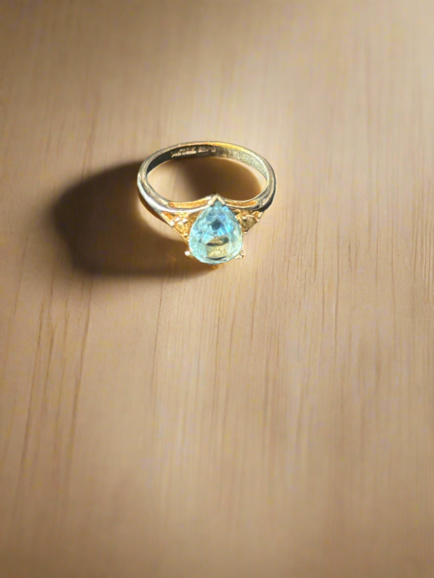 Blue Topaz or Aquamarine Ring 14KT GE Espo