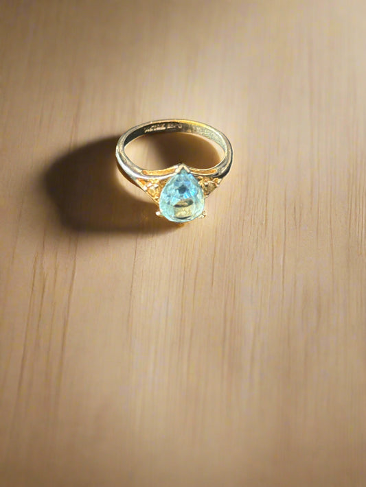 Blue Topaz or Aquamarine Ring 14KT GE Espo