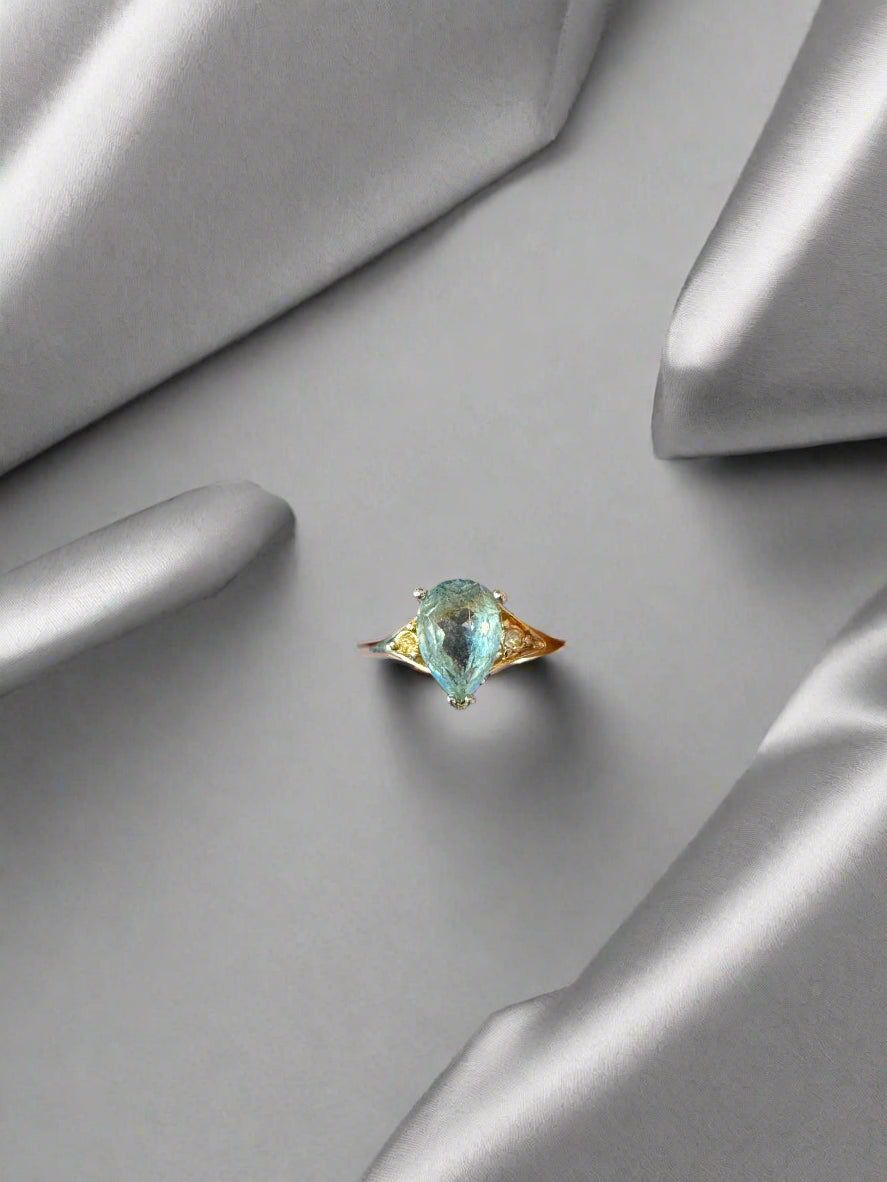 Blue Topaz or Aquamarine Ring 14KT GE Espo