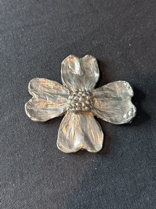 Vintage 1982 Textured Dogwood Flower Paperweight Engraved Ladies Member Guest Winner