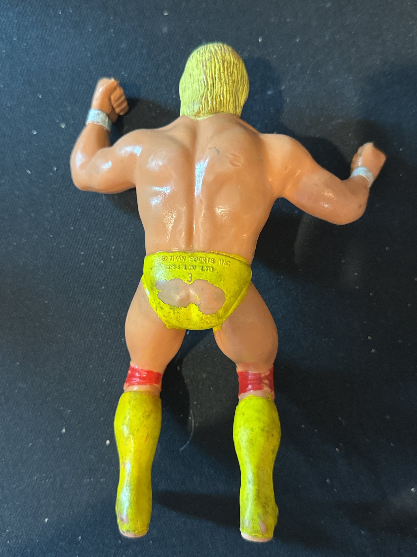 Vintage Hulk Hogan WWF/WWE Rubber LJN Wrestling Figure 1984 Original 8" Tall G
