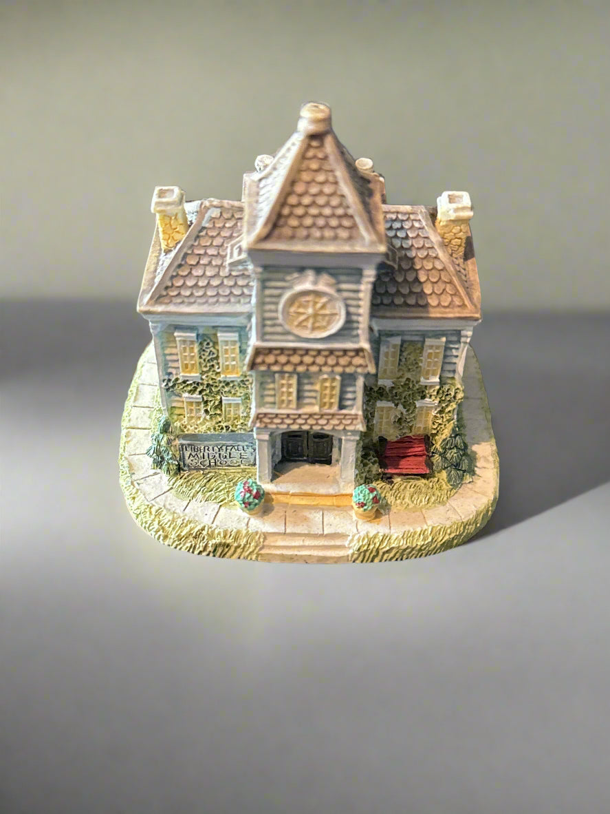 Liberty Falls Middle School AH112 & Liberty Falls Wishing Well AH125 New in Box