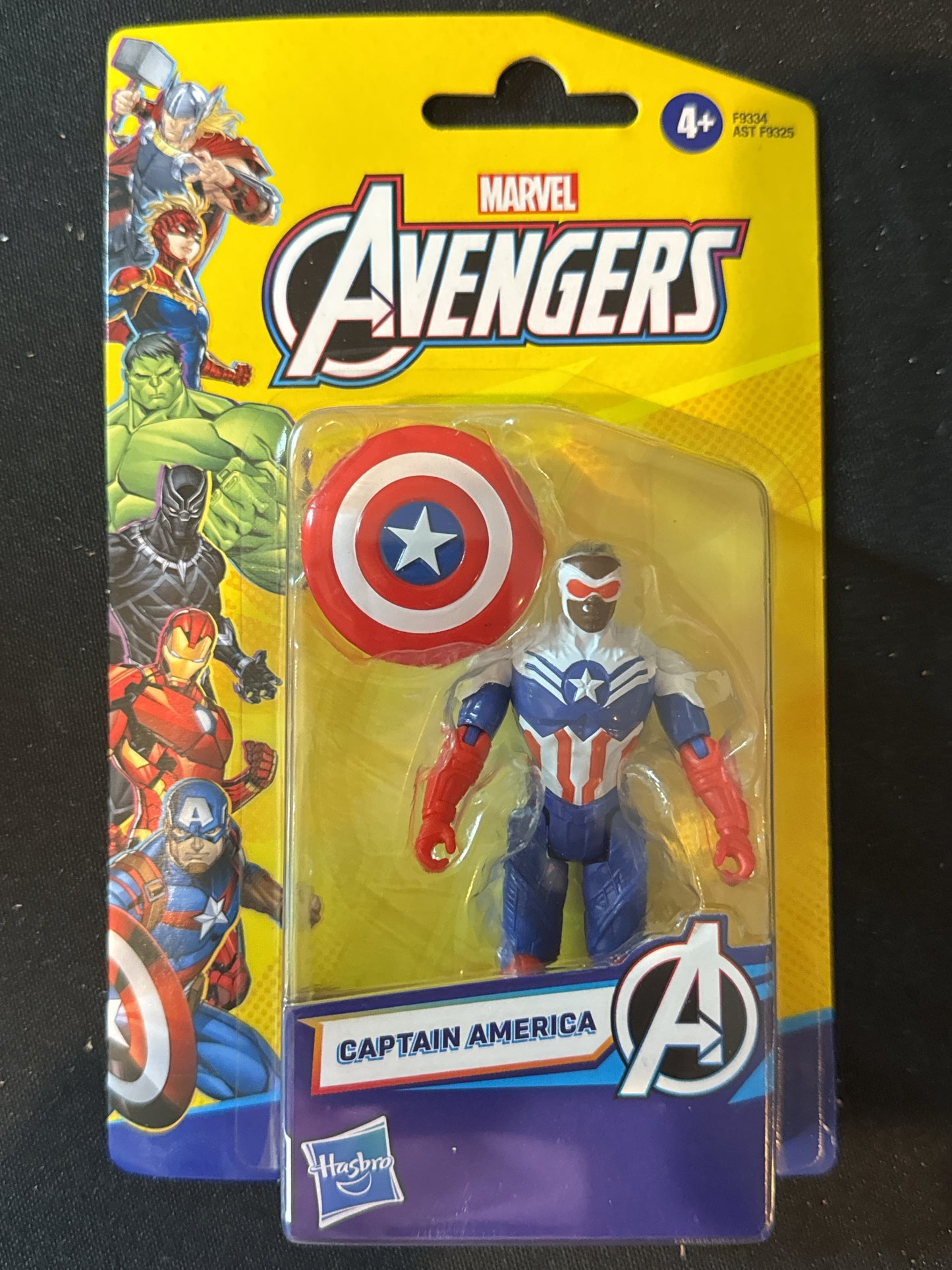 Marvel Avengers Captain America Action Figure Approx. 4" Tall New in Box