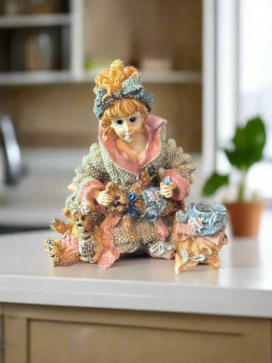 Boyds Yesterday's Child Caitlin with Emma and Edmund Diapering Baby #3525-01 w/ Box