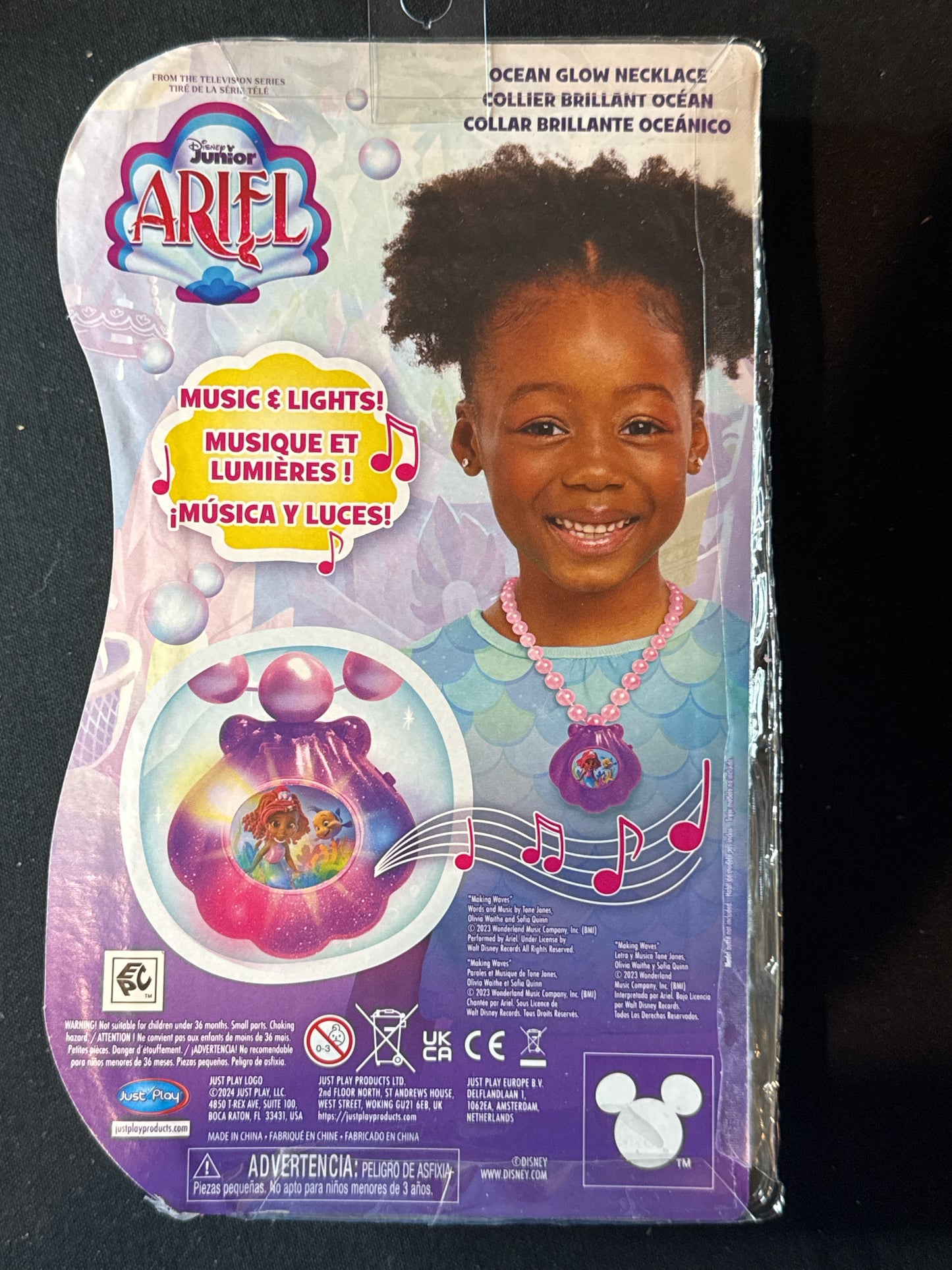Disney Junior Ariel Ocean Glow Necklace With Sounds & Lights New in Box