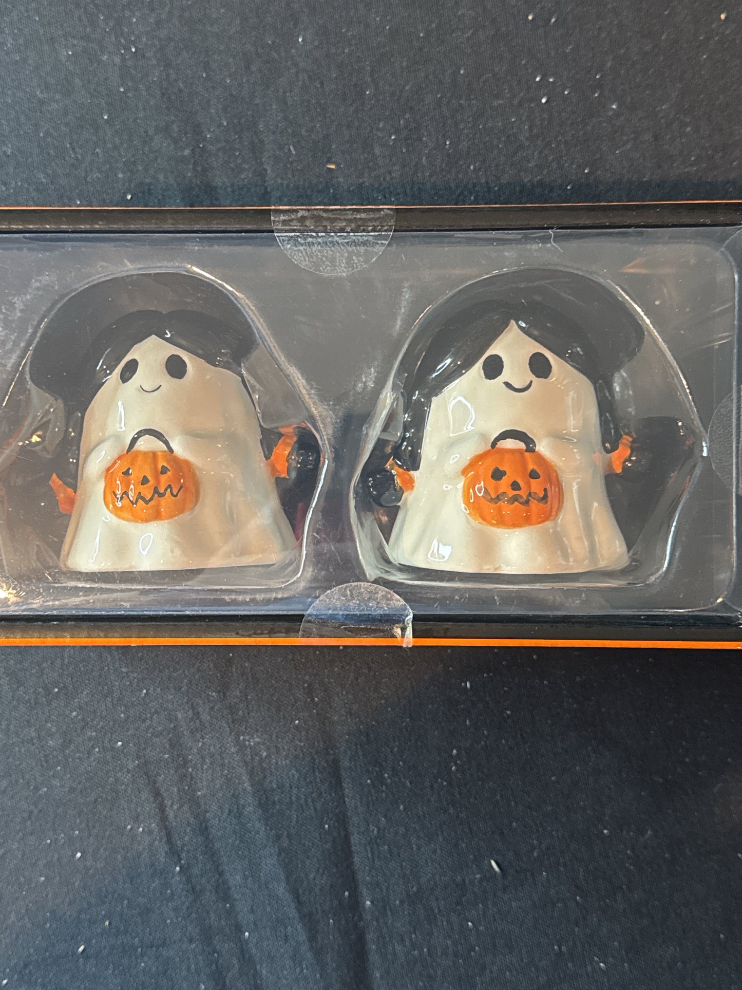 Jack O'Lantern Lane Ghost Trick or Treating Halloween Salt & Pepper Shakers New in Box