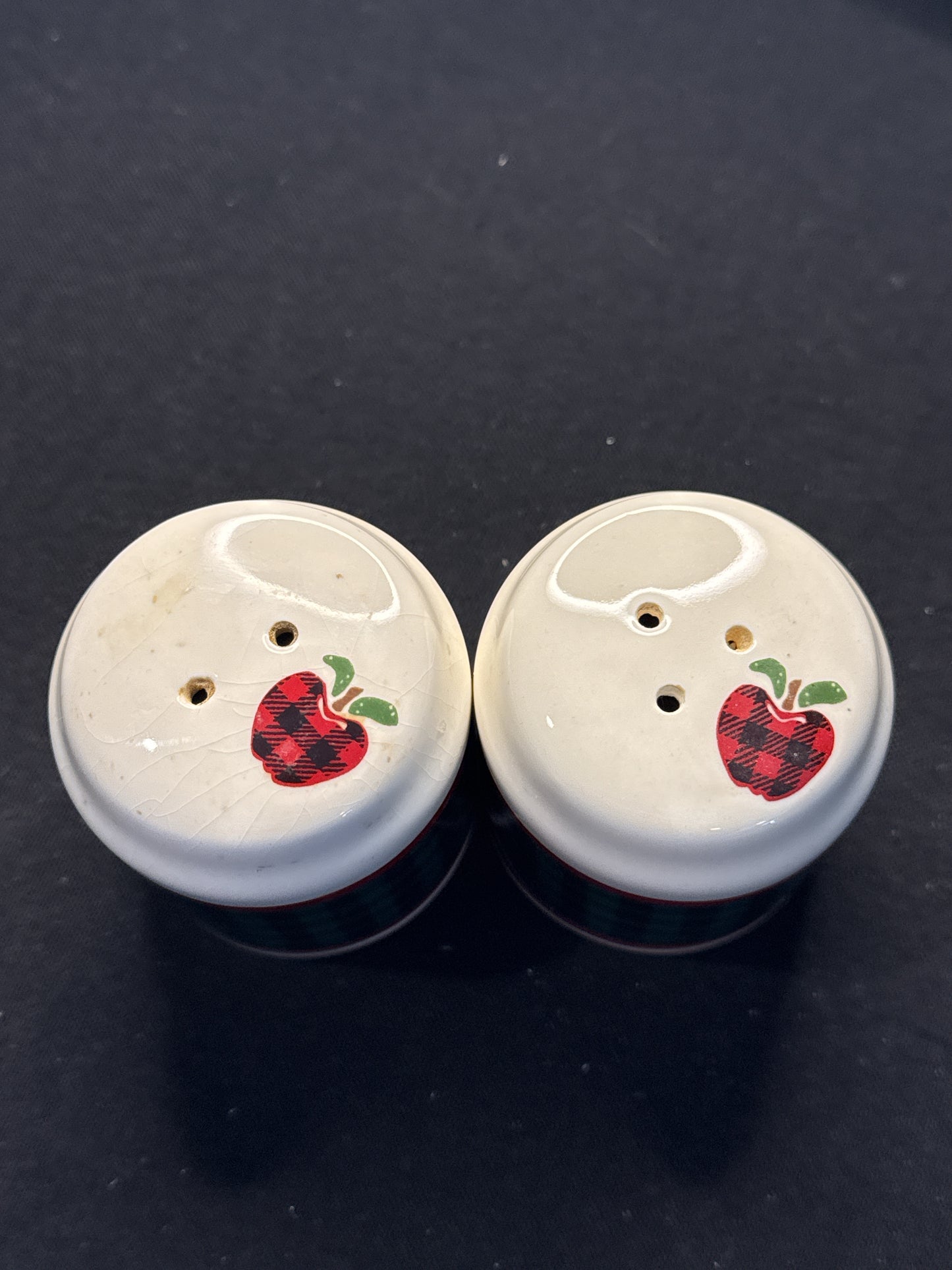 Vintage Plaid Apple Salt & Pepper Shakers Set Ceramic Green Red 3" Tall