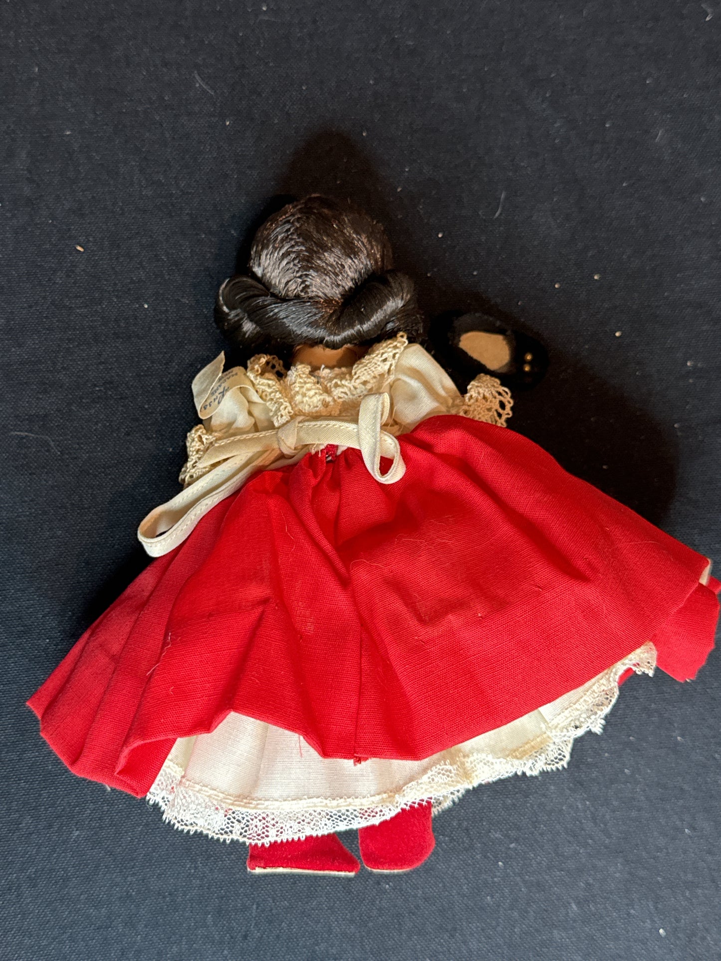 Madame Alexander Russia 8" Doll #574