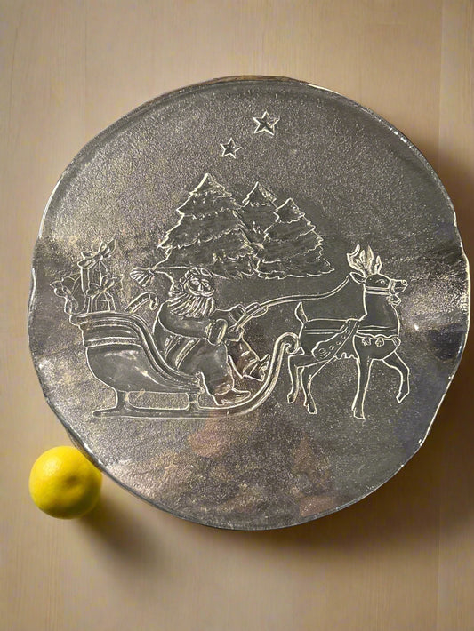 Libbey Glass 12" x 13" Clear Glass Christmas Santa Sleigh Snow Scene Serving Platter Plate