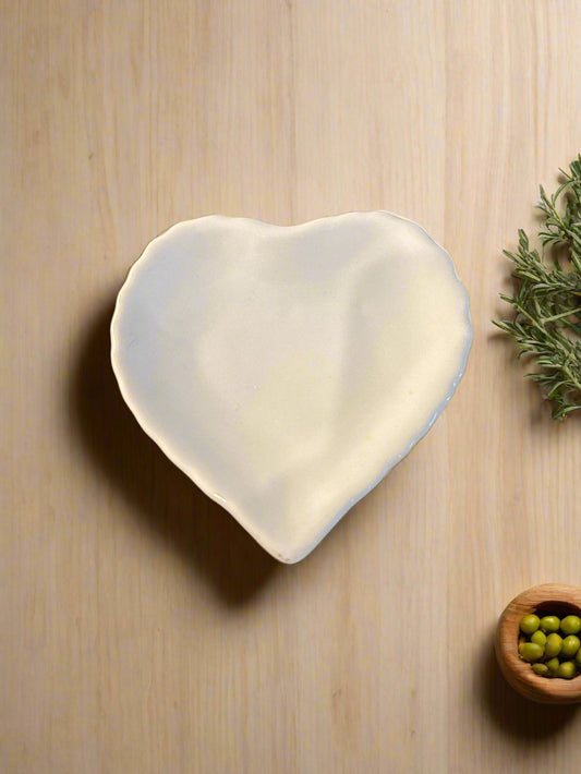 Mobler Ceramic Heart Trinket Dish 3.75" Wide and Tall