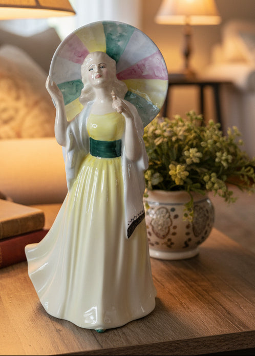 Royal Doulton "Jane" HN 2806 Porcelain Figurine Hand Made in England 1982 8.5" Tall