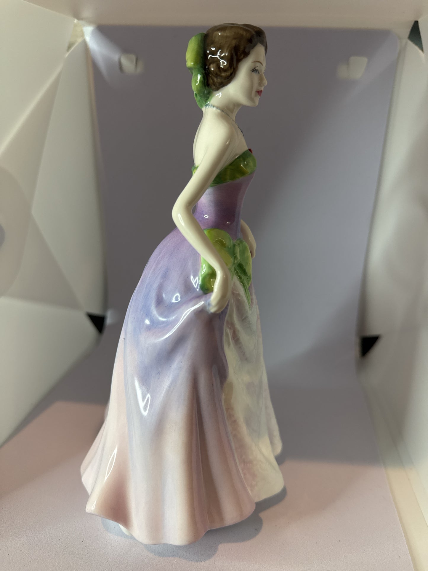 Royal Doulton "Jessica" Figure of the Year 1997 (HN 3853) 8" Tall