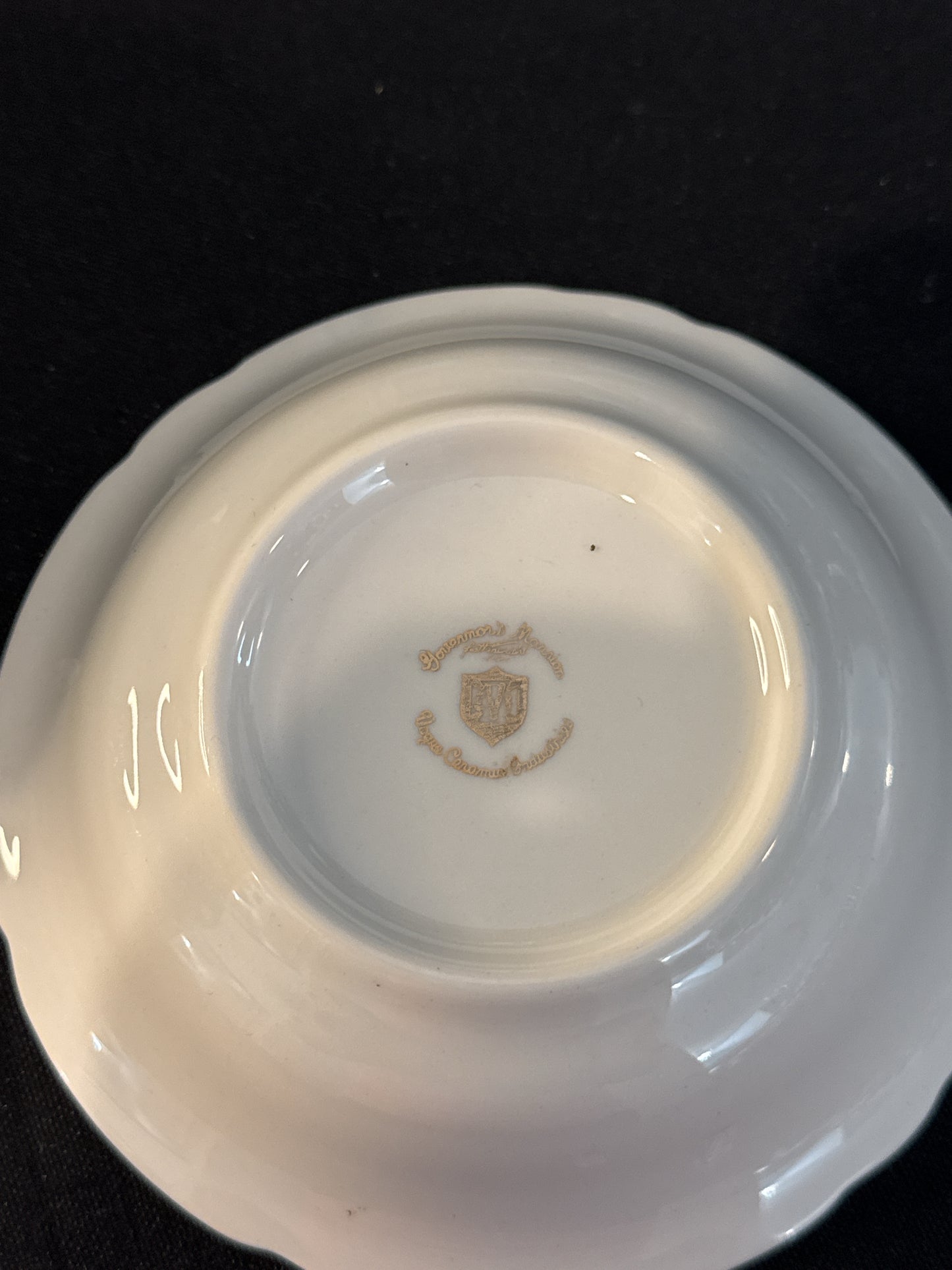Five (5) Arcadia by Vogue Fruit Cups 5.25" Wide Scalloped Dogwoods Governor's Mansion