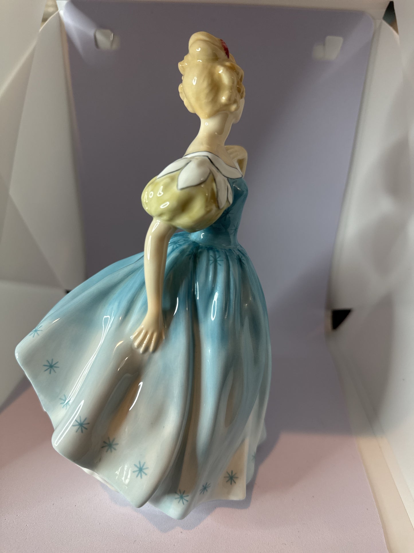 Royal Doulton "Enchantment" HN 2176 Figurine Bone China England 1958 8" Tall