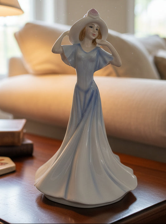 Royal Doulton "Olivia" HN3717 Chelsea Collection Bone China Figurine 8.75" Tall