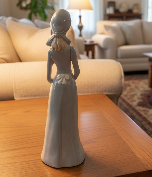 Brinco Lady Figurine 11" Tall Fine Porcelain CR17285