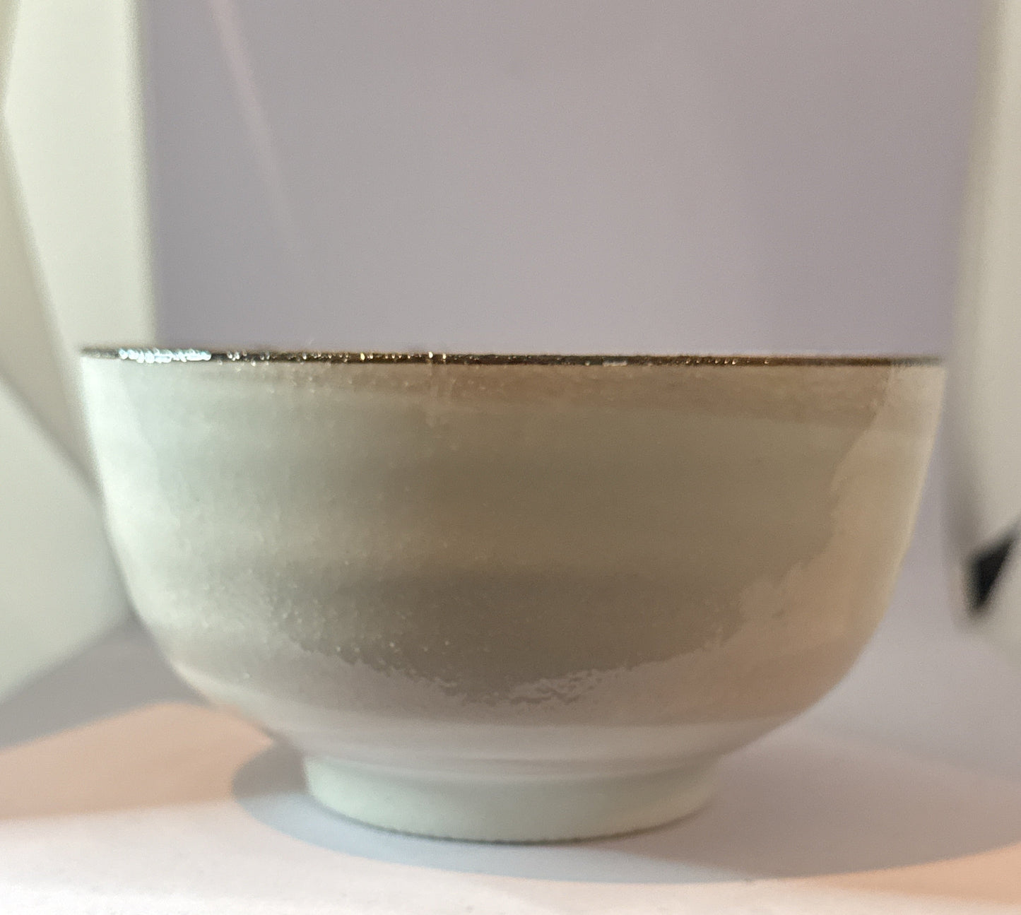 Ceramic Bowl with Leaf Pattern Inside 2 7/8" Tall 5" Wide
